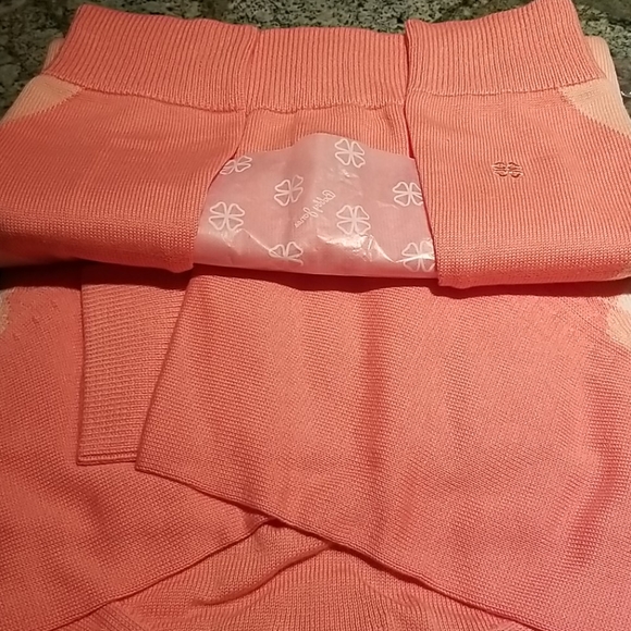 Classic Clover by Bobby Jones Argyle Cardigan - Picture 7 of 8